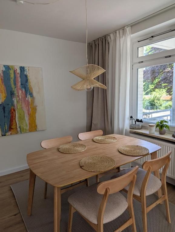 Heller Essbereich der Ferienwohnung